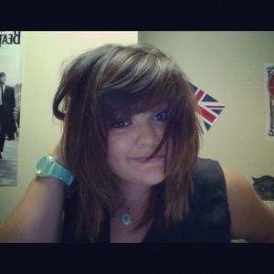 Meet your Posher, Hailey